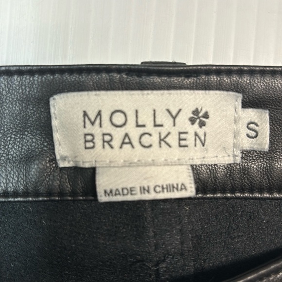 Molly Bracken Black Vegan Leather Skinny Pant. Sz S - Picture 8 of 13
